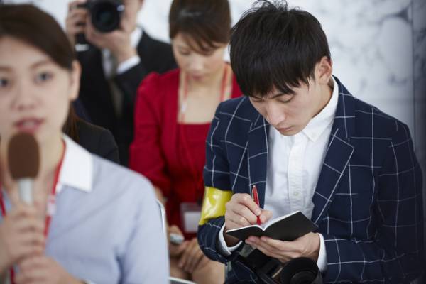 【元警察が解説】「容疑者が逮捕されました」の情報はどこから流れてくる？