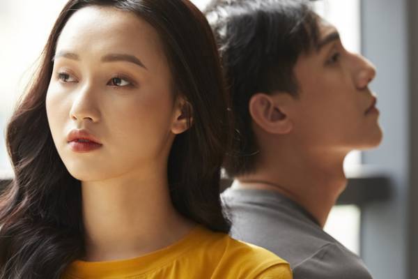 離婚後に不倫が発覚し慰謝料支払いを拒む男　請求する方法は？