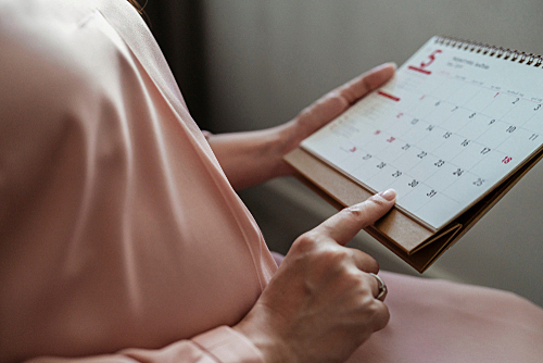 【実録】みんなの出産予定日体験談！当日？遅い？早い？出産日はずれるもの？計算方法は？