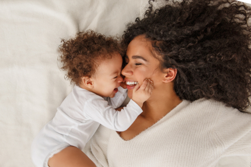 【ママの味方】産後ドゥーラとは？どんなことをしてくれるの？ベビーシッターとの違いは？