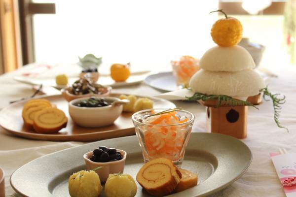 【お正月におすすめ】離乳食後期〜完了期の手づかみおせち5選！9ヶ月〜1歳半の簡単レシピを紹介