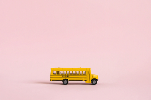 働くママをサポート！送迎保育ステーションとは？利用条件や料金についてご紹介