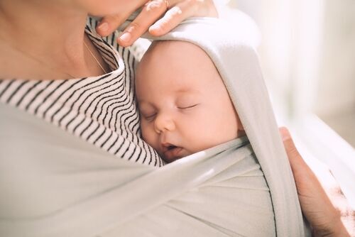 赤ちゃんの心の安定を育むマザーリング、母親を優しくいたわるマザーリング・ザ・マザーとは？