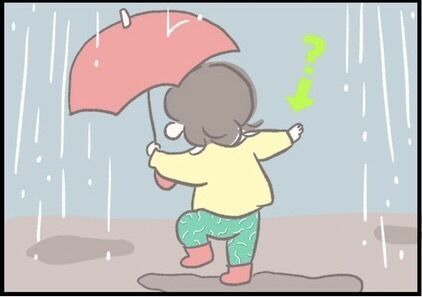 【＃168】雨の日あるある！2歳児に傘を持たせてみたけれど…。 byつぶみ