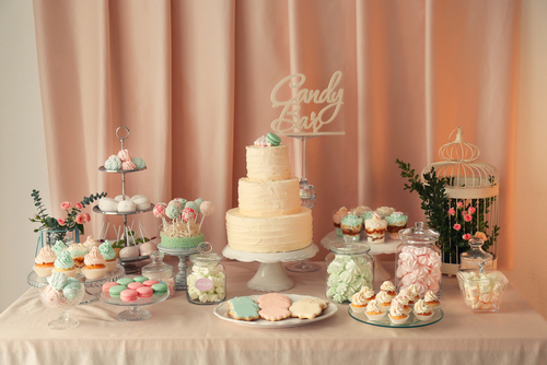 【助産師監修】マタニティハイとは？特徴やならない人の傾向、注意点を解説