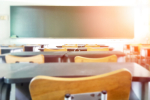 PTA役員の種類や仕事内容や決め方は？断り方は？【体験談】総会の服装や挨拶、免除規定など