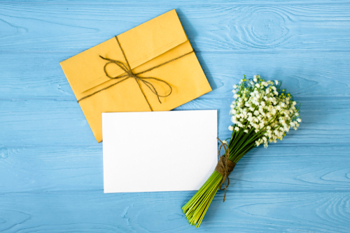 【相手別】ホワイトデーのメッセージ文例37選！もらって嬉しい一言&英文での書き方は？（日本語・英語）