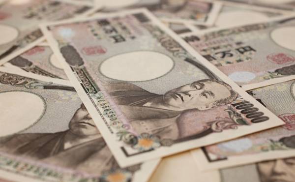 夫に内緒でこっそり500万以上貯める妻 その理由は？