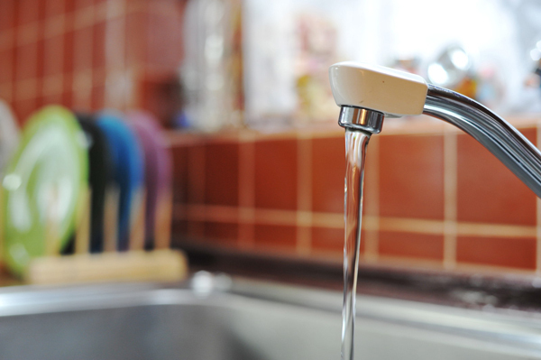 実はトイレより大腸菌が多い！キッチンの2大汚いポイントは？