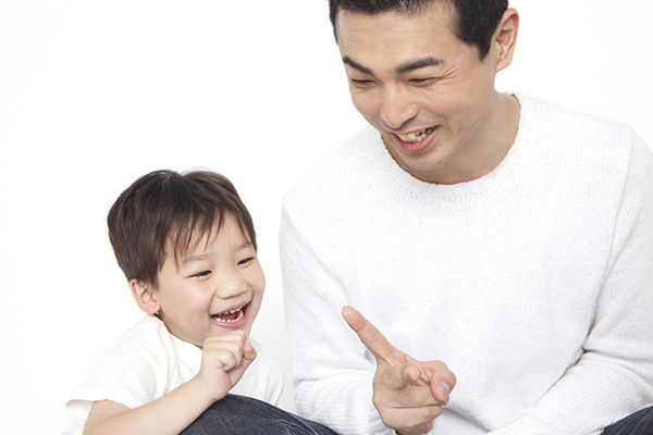 【アンケート調査】ママたちが採点！夫のイクメン度は何点？