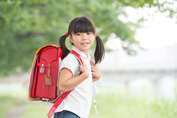 持ち歩くものなので注意！防犯ブザーの乾電池が破裂