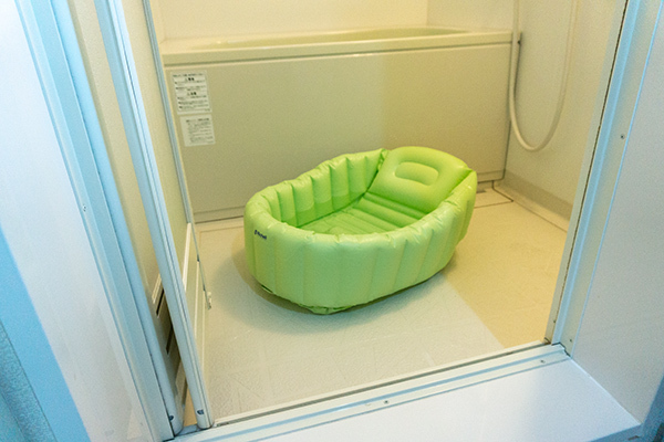 折りたたみ式が良い？エアー式が良い？おすすめベビーバスは？