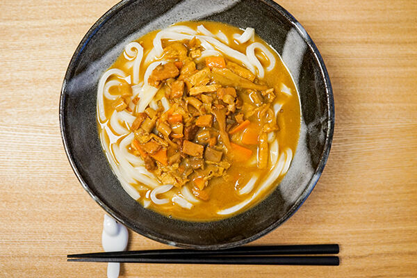 【無印】新商品「麺にかける　カレーうどんスープ」を食べてみた