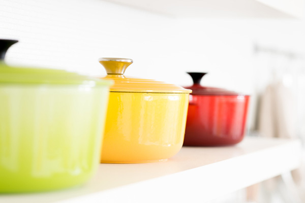 【ル・クルーゼ】かわいいだけじゃない！ホーロー鍋のメリットは？