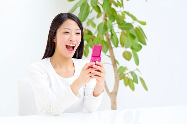 【メールセンター問い合わせ・デコる】ガラケーとの思い出は？