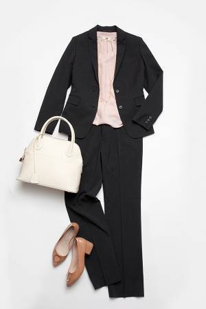 卒業式シーズン到来！　【ユニクロ】で見つける、着まわせるフォーマルパンツ