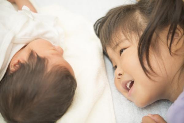 保育園は子どもが初めて「年齢のちがうお友だちから学ぶ」場所