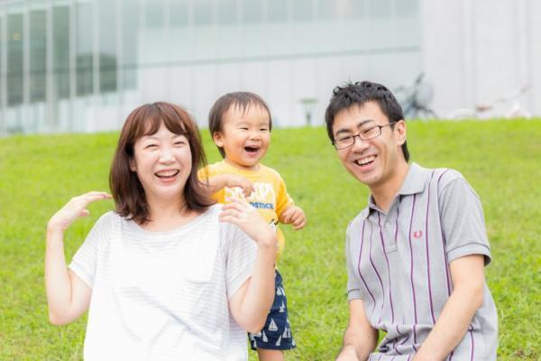 自然な家族の姿を写真に残しませんか?　出張撮影マッチングサービス“fotowa”