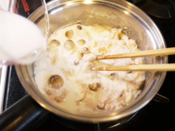 【ハロウィンごはん】アレルギーの子も一緒に！坊ちゃん南瓜の簡単グラタン