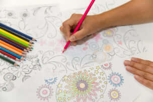 100均で始める大人の塗り絵!　ダイソー・セリア・キャンドゥのおすすめ7選