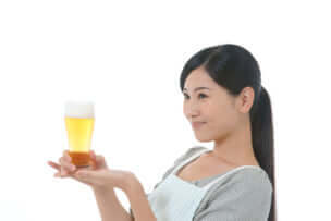 スキマ時間にプシュッ!　ノンアルコール飲料は休憩タイムのスイッチ