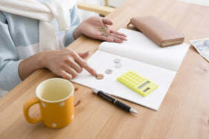 自然と貯まる家計管理術とは?　共働き夫婦の家計簿事情