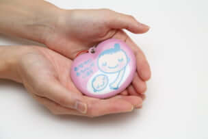 マタニティマークはいつから付けるべき?　付けると何が変わるの?