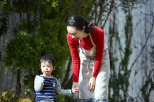 ベビーシッターの料金はどのくらい?　気になる相場とサービス内容