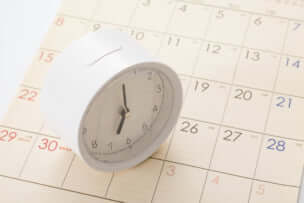 出生届は土日や時間外に提出できる?　手続き方法や注意点は?