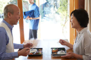 【保存版】介護サービスの種類と料金一覧表!　各サービスの特徴と選び方