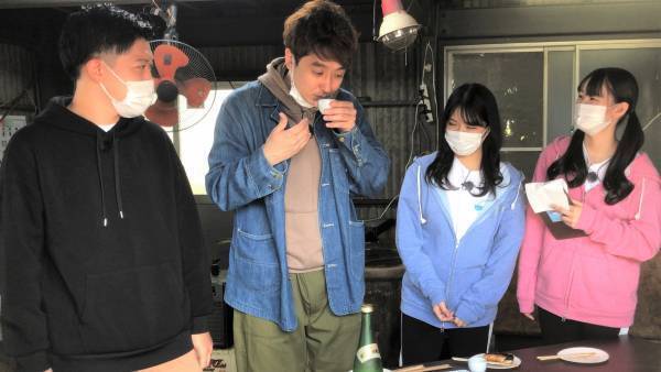 【STU48】幻のグルメに心の声がポロリ「どうしてそんなにおいしいの!?」