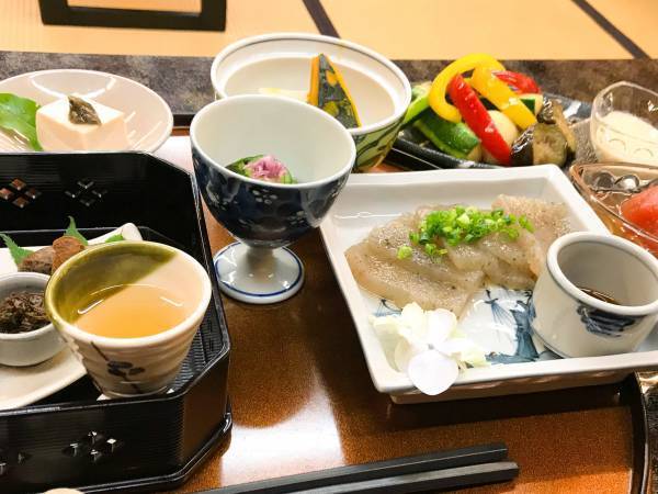 【10月23日（土）御岳山で開催】「川と森の案内人」とゆっくり大人歩きツアー