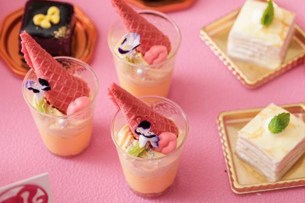 話題のバービー新商品体験や、キッズパティシエ体験などお子様が嬉しいイベント付き ファッションドール「バービー」とコラボレーションした料理やスイーツが食べ放題 『バービーカラーリビール バルーンパーティー』