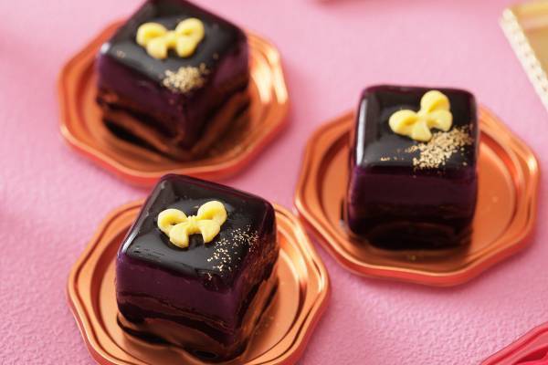 話題のバービー新商品体験や、キッズパティシエ体験などお子様が嬉しいイベント付き ファッションドール「バービー」とコラボレーションした料理やスイーツが食べ放題 『バービーカラーリビール バルーンパーティー』