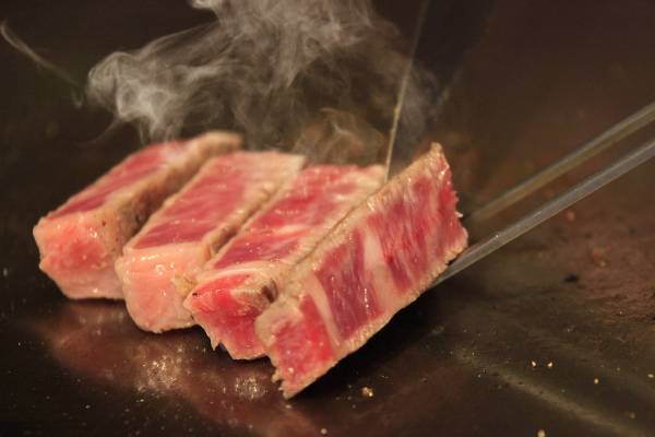 ハロウィンに露天風呂から花火観賞はいかが？【10/31限定】箱根の大人の隠れ宿にて＜特典付き花火観賞プラン＞販売開始