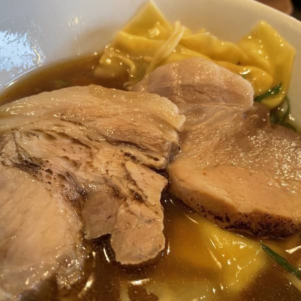 サバ節全開！上海料理店や和食店の技術を注いだ淡麗醤油ラーメン「中華そば　べぃしっく」が吉祥寺にオープン！