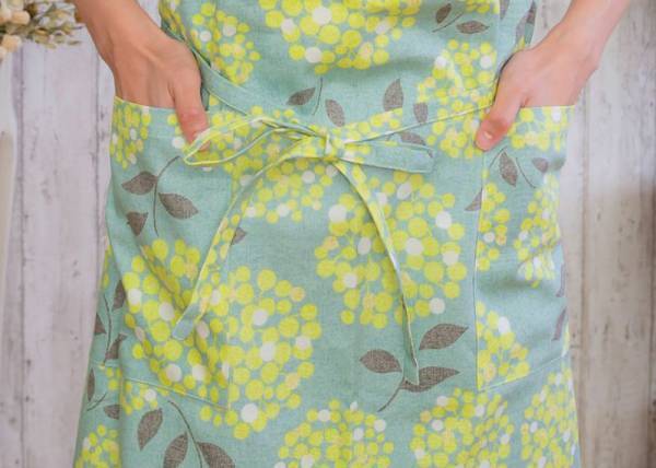 ＼2021年キッチンアイテム／ギフトにぴったり。大人気のデザインにエプロンタイプが新登場【京都きもの町】