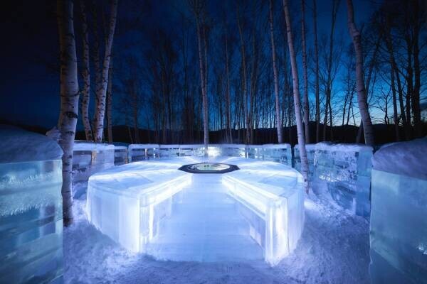 【トマム】すべてが氷で造られた「氷のホテル」オープン！「氷の露天風呂」も併設した幻想的な世界で冬を満喫｜期間：2022年1月20日～2月28日