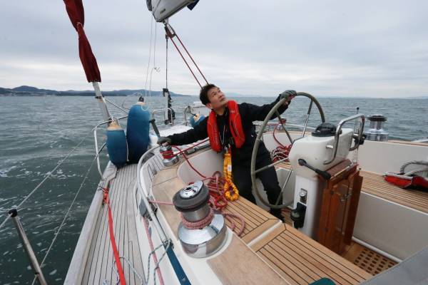 辛坊治郎さん、再び太平洋をヨットで横断し、間もなく大阪へ!