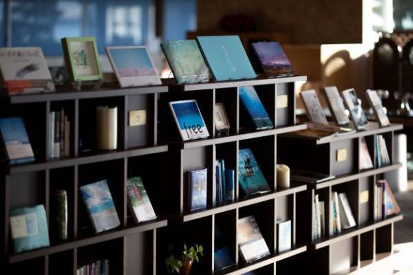 【宮城/温泉リゾート】秋の夜長は読書に浸る 宮城のサードプレイスで楽しむ「Books&Cafe2021」を開催