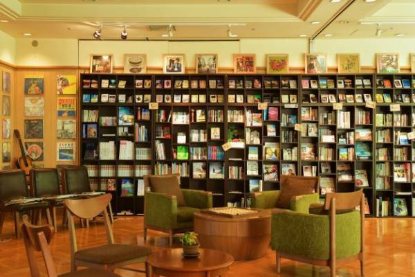 【宮城/温泉リゾート】秋の夜長は読書に浸る 宮城のサードプレイスで楽しむ「Books&Cafe2021」を開催