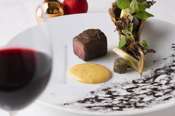 【ひらまつレストラン】オフピークにも楽しむ新スタイルのクリスマス「EVERYDAY is Christmas」～いつもの今日がクリスマスになる～