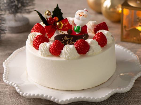 【白砂糖・人工甘味料不使用】はちみつとメープルだけの甘さで仕上げた、自然の恵みを感じるクリスマスショートケーキ。11月1日ご予約スタート【QBGレディベア】