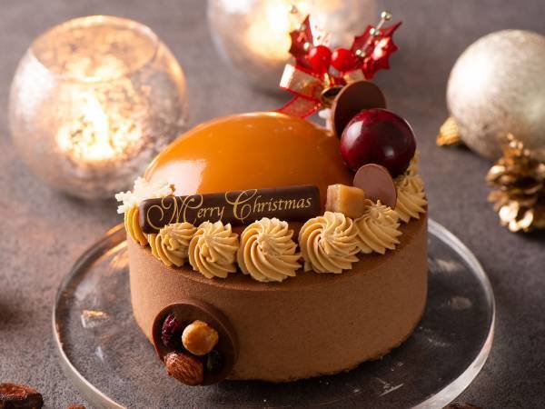 【白砂糖・人工甘味料不使用】はちみつとメープルだけの甘さで仕上げた、自然の恵みを感じるクリスマスショートケーキ。11月1日ご予約スタート【QBGレディベア】