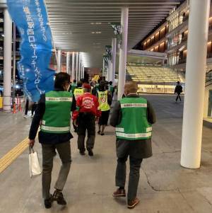 神奈川県立横浜平沼高等学校の地域貢献活動 「地域貢献デー」の取り組みに協力