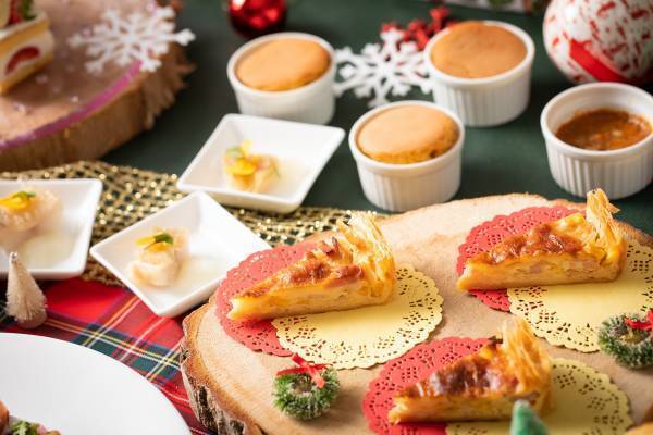 クリスマスオーナメント作りやお子様縁日も楽しめる！ ホテルメイドの約20種類のお料理と専属パティシエ特製のクリスマススイーツをご家族で  『クリスマスファミリーブッフェ』開催