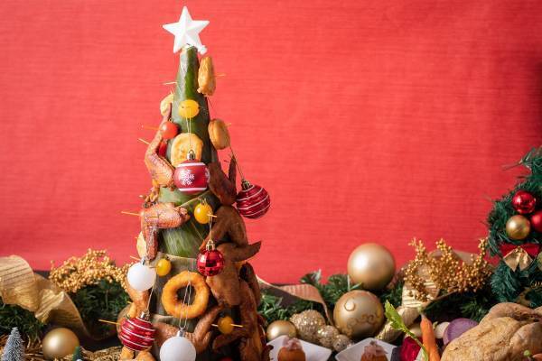 クリスマスオーナメント作りやお子様縁日も楽しめる！ ホテルメイドの約20種類のお料理と専属パティシエ特製のクリスマススイーツをご家族で  『クリスマスファミリーブッフェ』開催