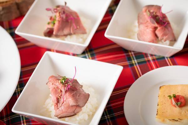 クリスマスオーナメント作りやお子様縁日も楽しめる！ ホテルメイドの約20種類のお料理と専属パティシエ特製のクリスマススイーツをご家族で  『クリスマスファミリーブッフェ』開催