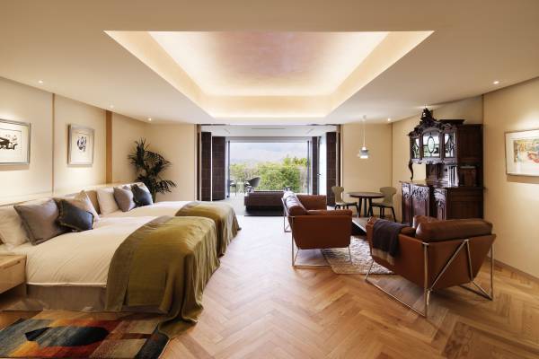 【ひらまつホテル】心躍る美食と温泉でもてなす THE HIRAMATSU HOTELS & RESORTS 仙石原。5周年記念に、歴代人気料理で仕立てた特別コースをお届け。