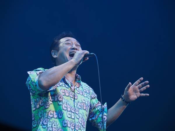 杉山清貴 35周年ライブツアースタート